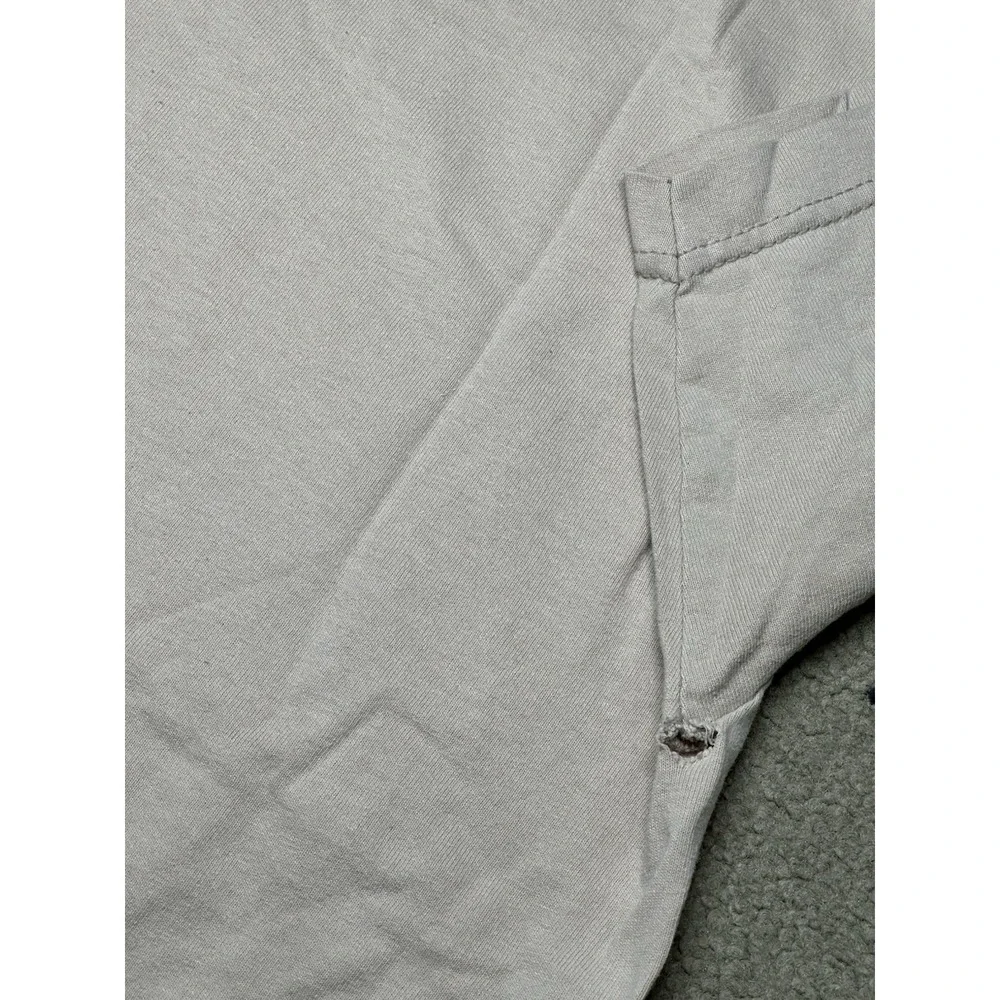Vintage Burton Logo T Shirt Men's Size Medium Brown‎ Cream Y2K 90s Skater Surf